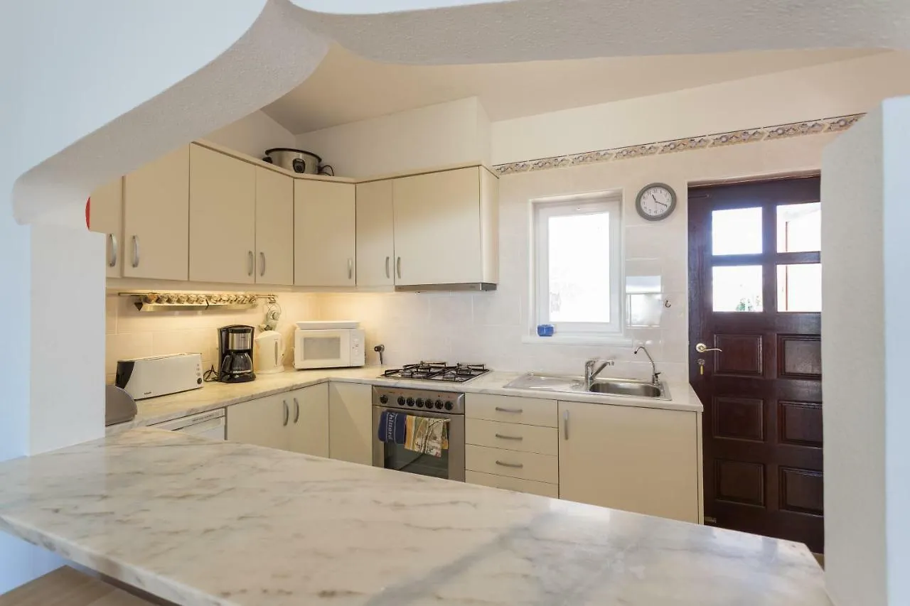 Monte De Sao Pedro - Vacation Home Luz 0*,  Portugalsko